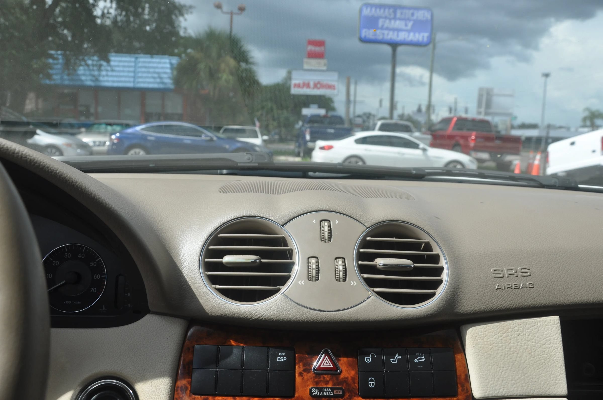 Used 2006 Mercedes-Benz CLK 350 Coupe image 38