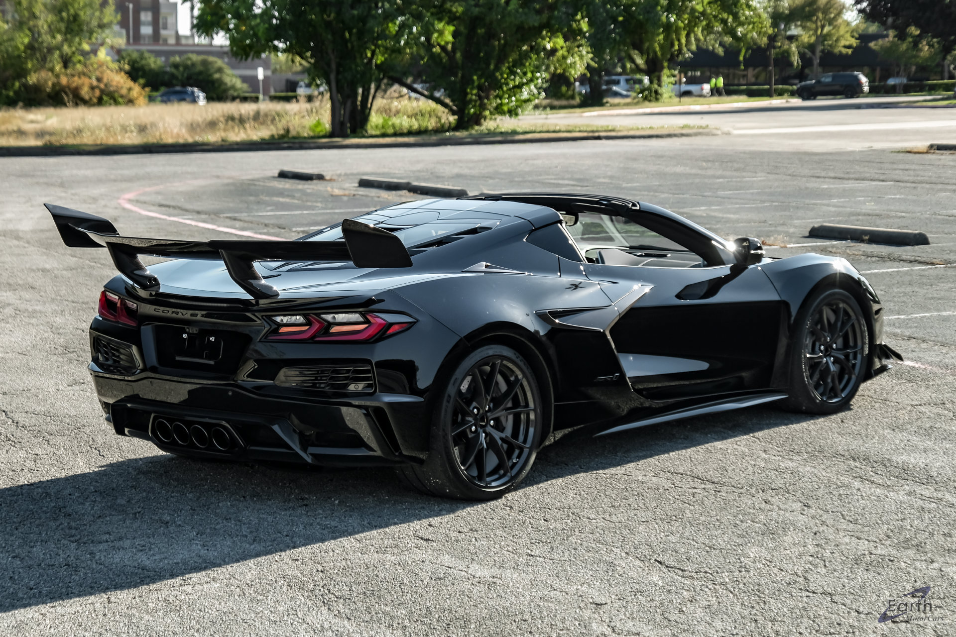 Used 2025 Chevrolet Corvette ZR1 w/ ZR1 Carbon Fiber Aero Package RWD image 29
