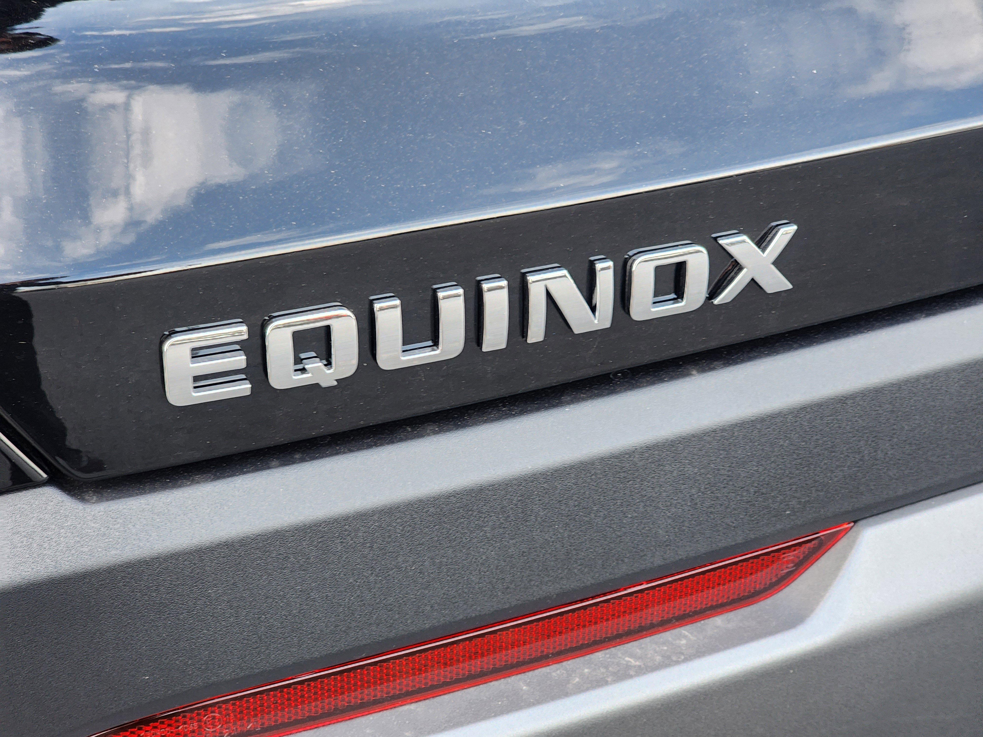 New 2026 Chevrolet Equinox LT w/ Convenience Package II image 11