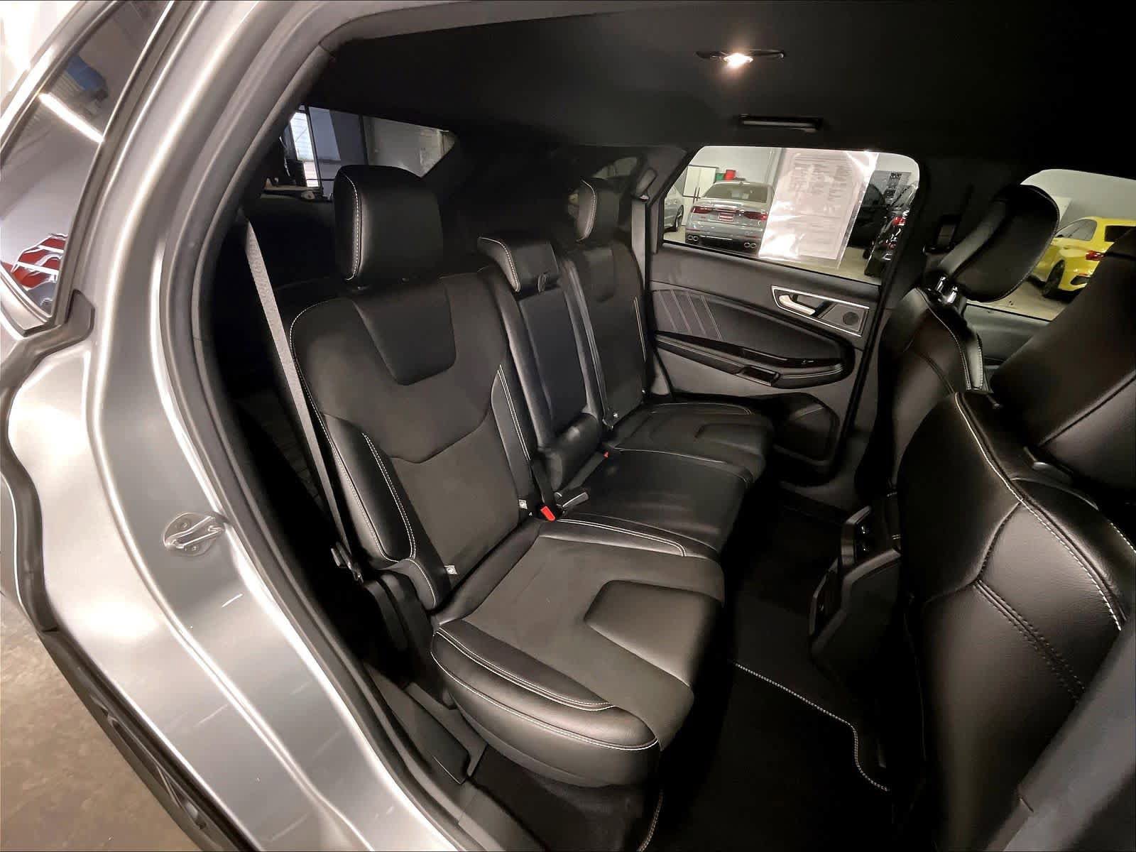 Used 2023 Ford Edge ST AWD/4WD image 28
