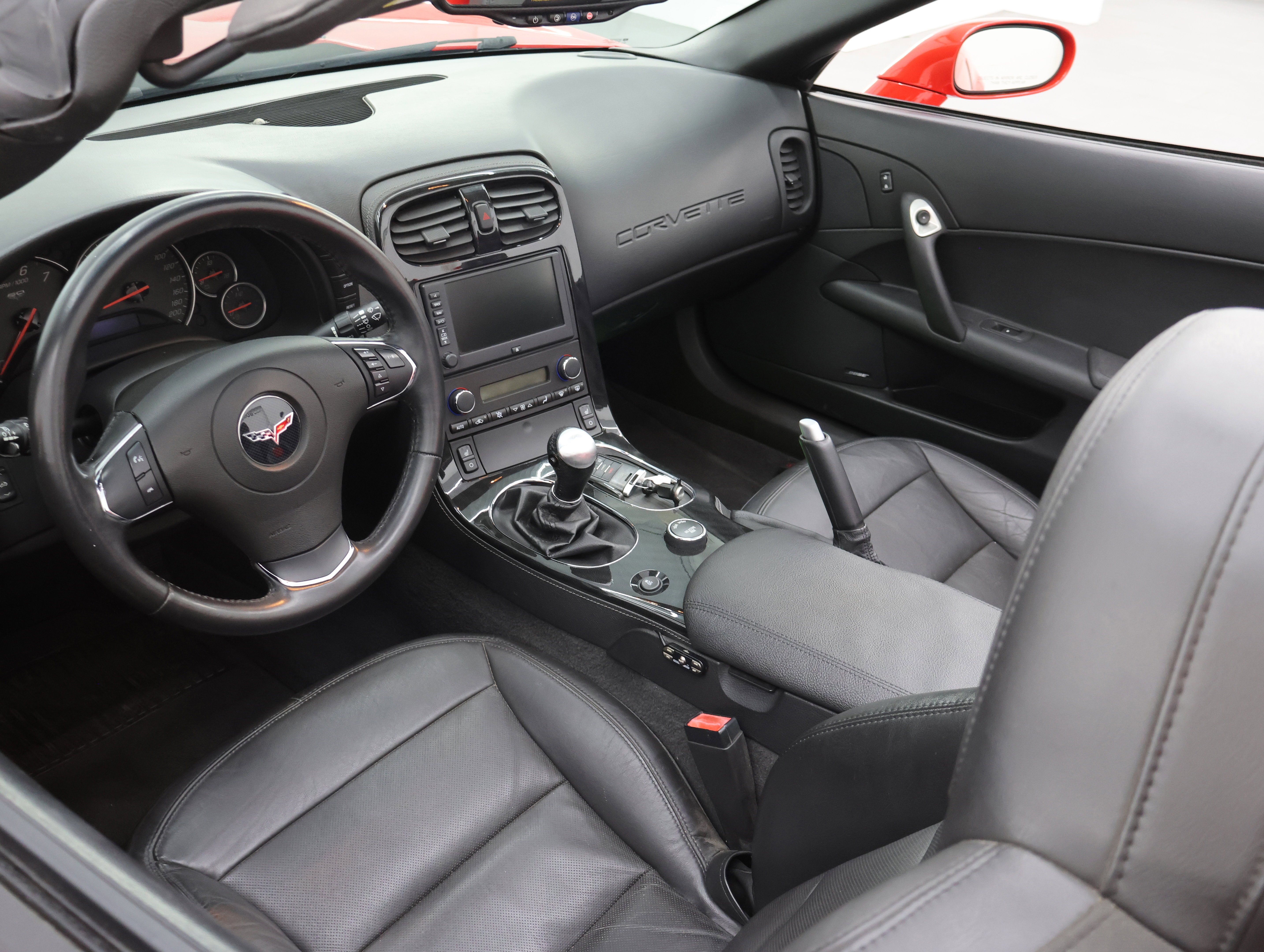 Used 2013 Chevrolet Corvette 427 w/ 1SB Preferred Equipment Group RWD image 55