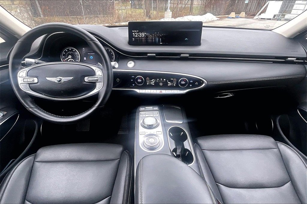 Used 2025 Genesis GV70 2.5T image 15