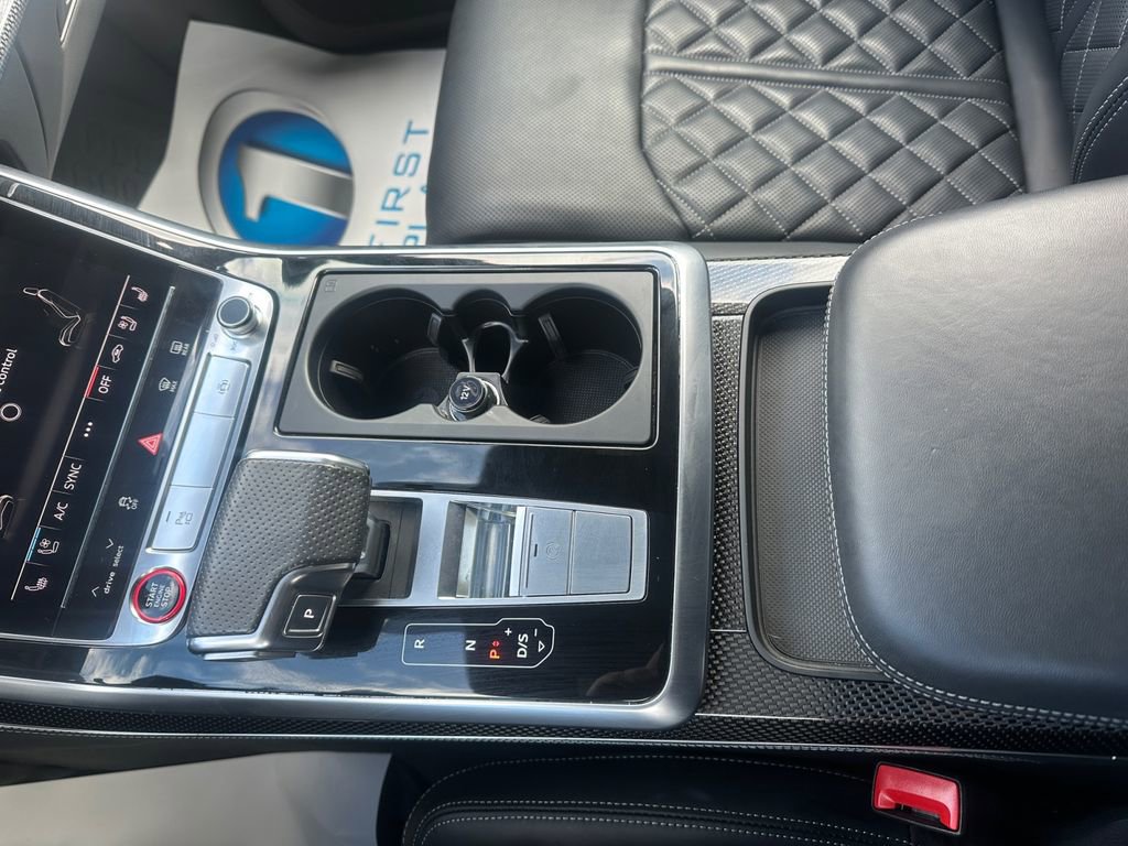 Used 2022 Audi SQ8 Prestige image 11