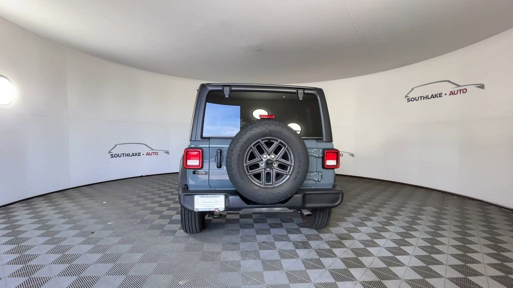 Used 2024 Jeep Wrangler Sport S image 7