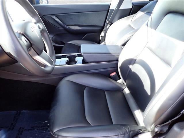 Used 2021 Tesla Model Y Long Range image 13