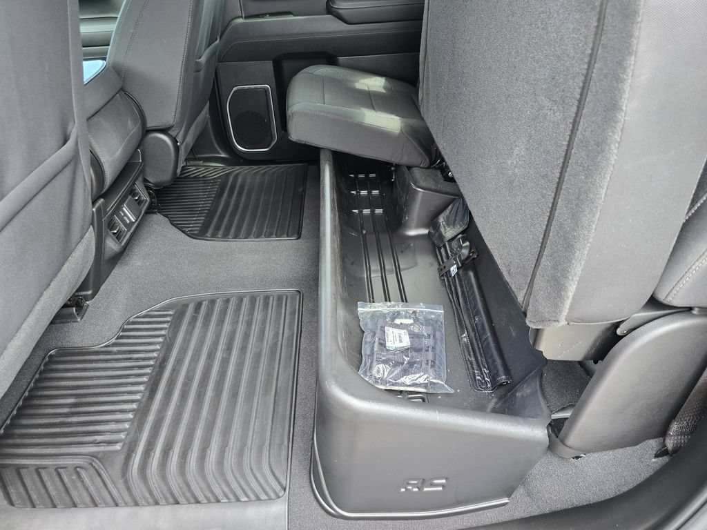 Certified 2024 Chevrolet Silverado 1500 RST AWD/4WD image 12