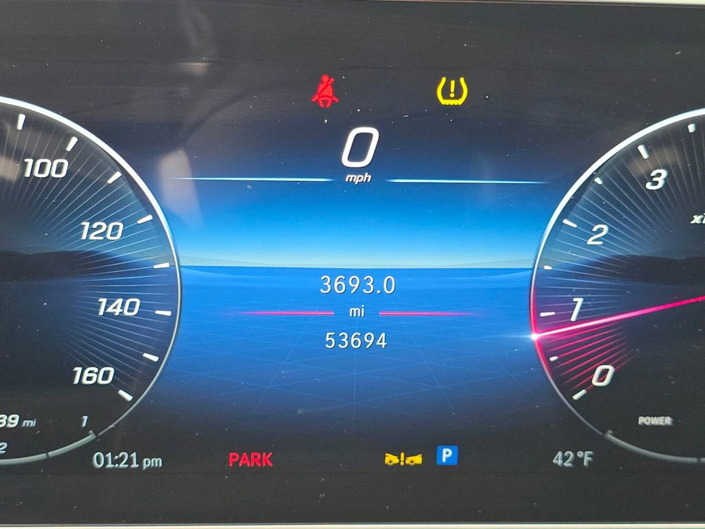 Used 2023 Mercedes-Benz GLC 300 4MATIC image 27