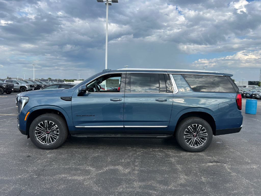 New 2026 GMC Yukon XL Elevation AWD/4WD image 6