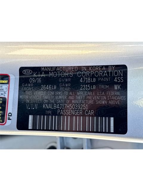 Used 2017 Kia Cadenza Premium FWD image 24