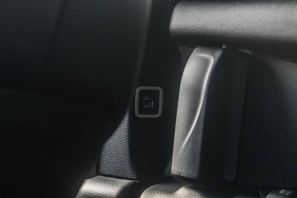 New 2026 Chrysler Pacifica Limited w/ S Appearance Package image 54