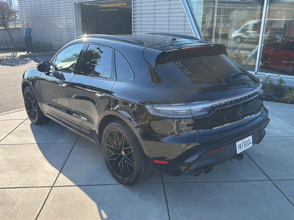Used 2024 Porsche Macan GTS image 8