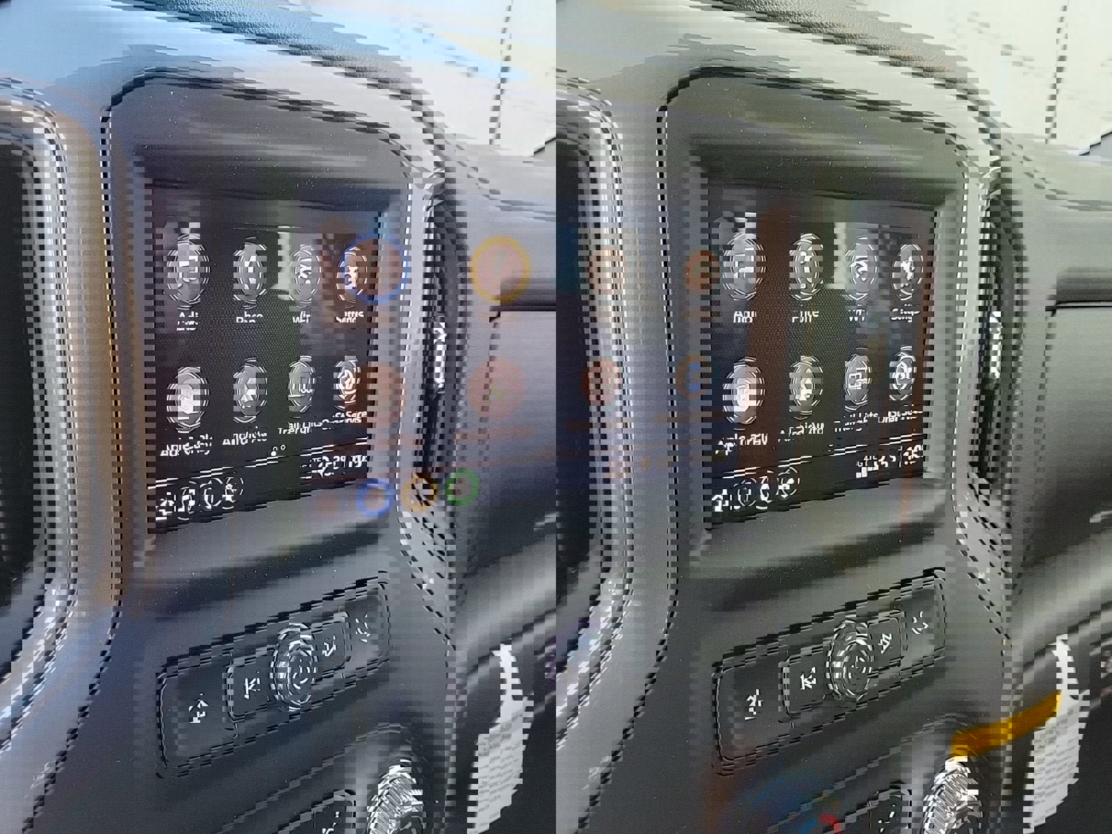 New 2026 GMC Sierra 2500 Pro w/ Max Trailering Package image 17