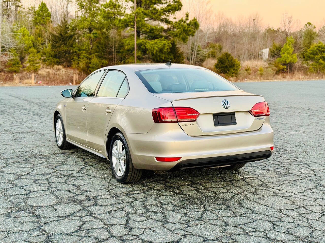 Used 2014 Volkswagen Jetta SE image 4