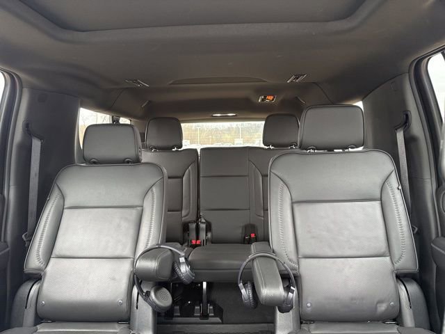 Used 2024 GMC Yukon XL Denali w/ Advanced Technology Package image 16