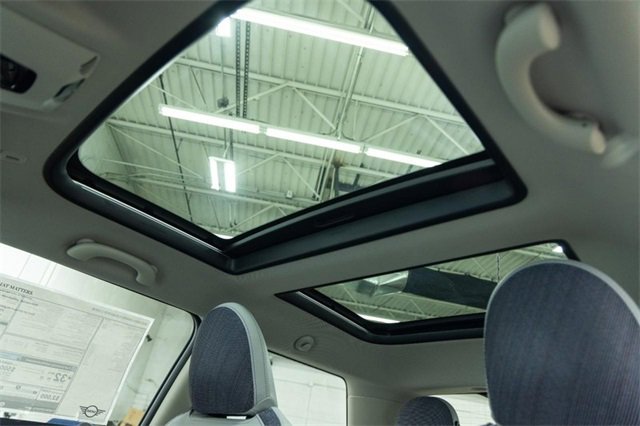 Certified 2025 MINI Cooper S image 15