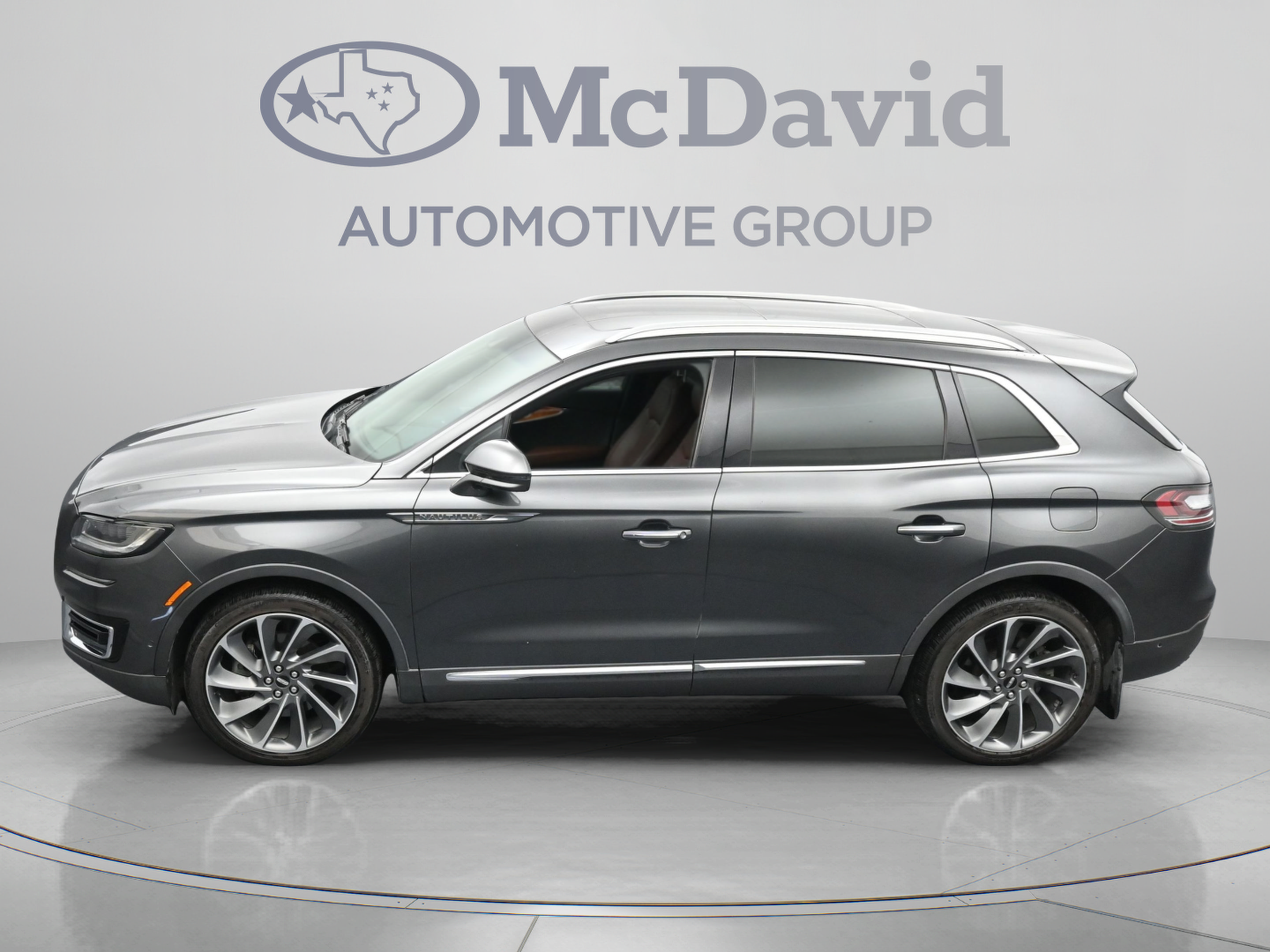 Used 2020 Lincoln Nautilus Reserve w/ Equipment Group 202A AWD/4WD image 36