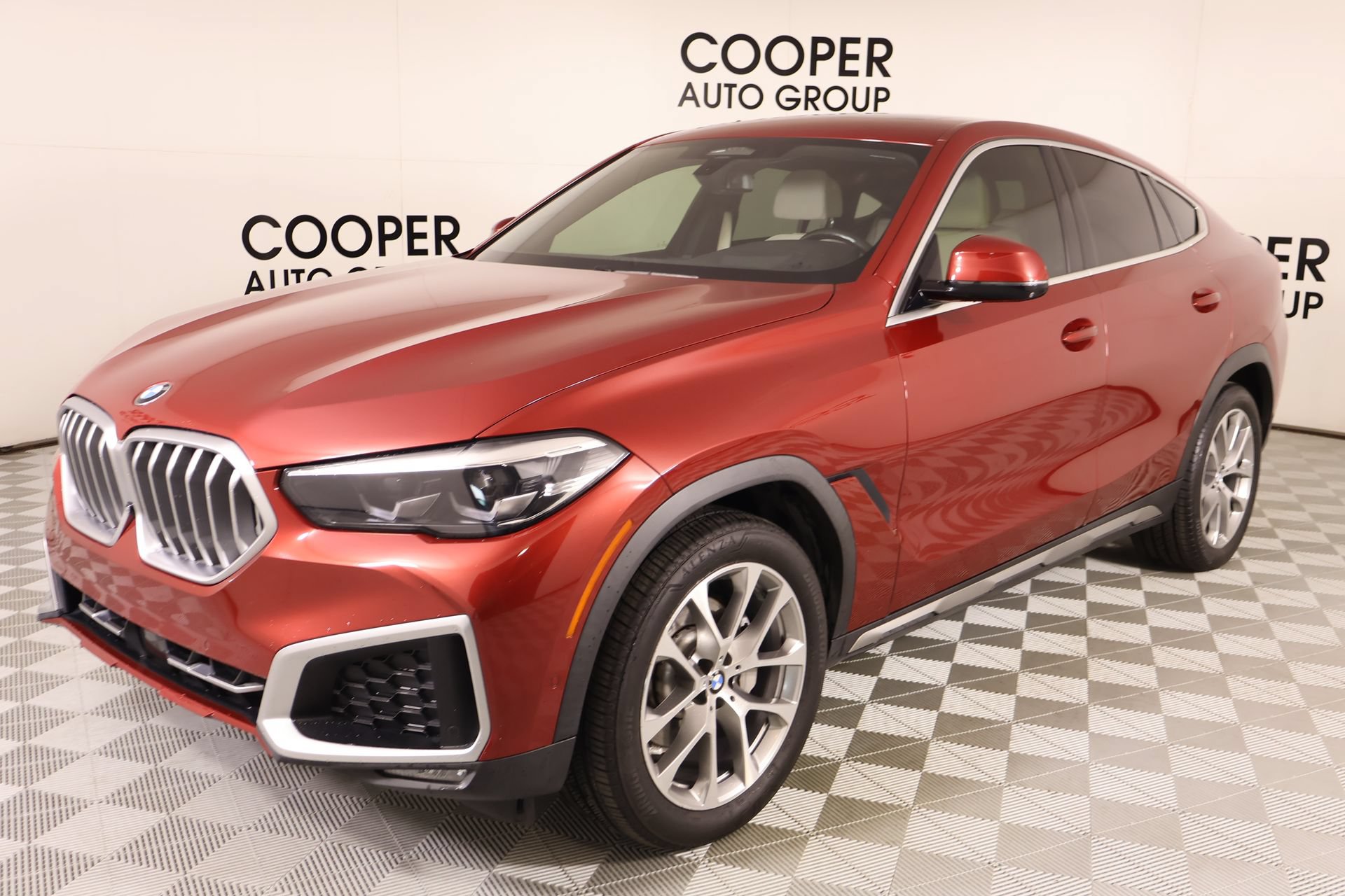 Used 2021 BMW X6 xDrive40i w/ Premium Package AWD/4WD image 11