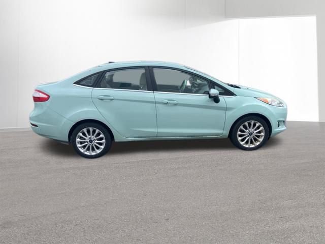 Used 2017 Ford Fiesta Titanium image 9