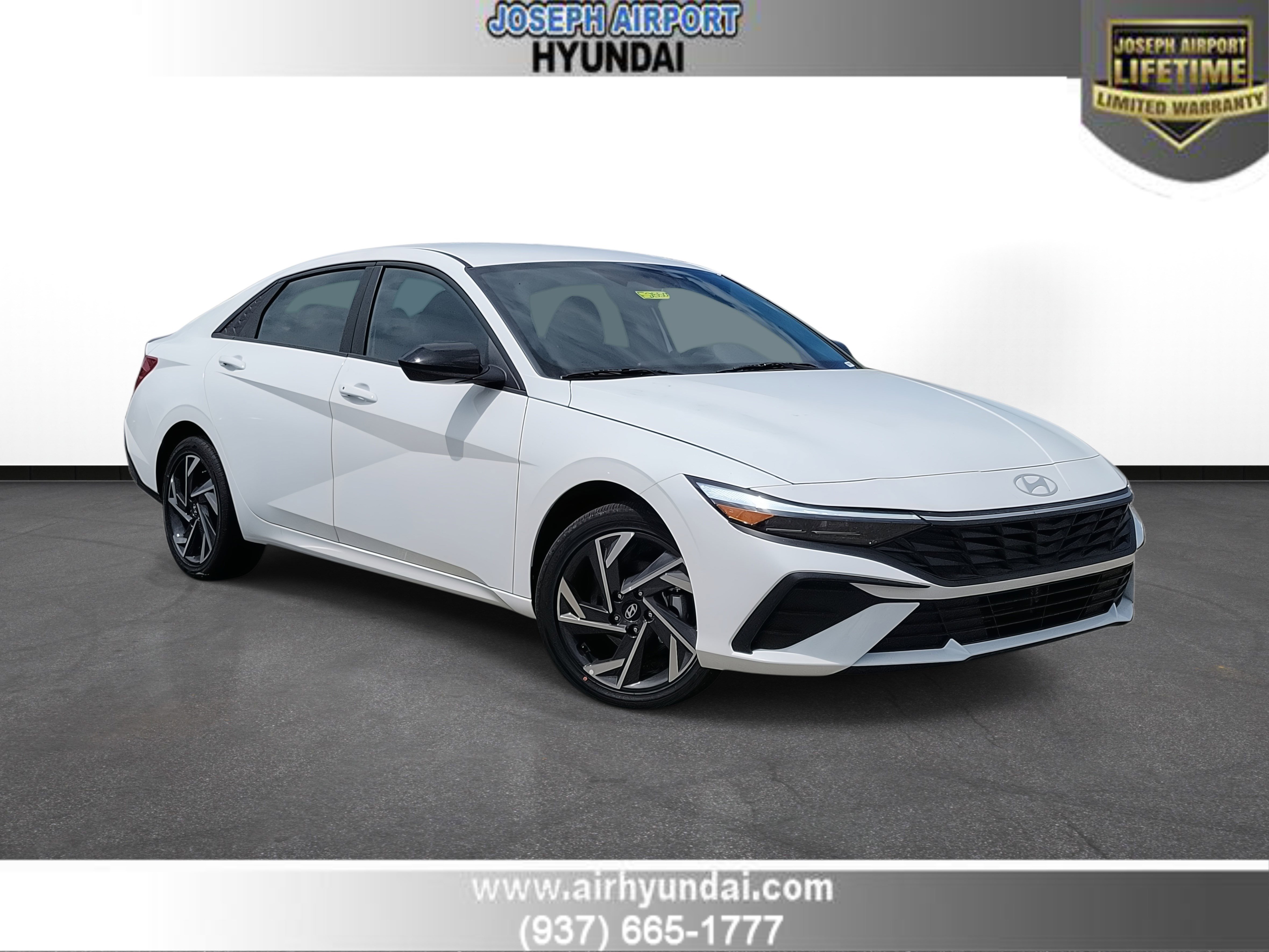 New 2025 Hyundai Elantra SEL w/ Cargo Package FWD image 1
