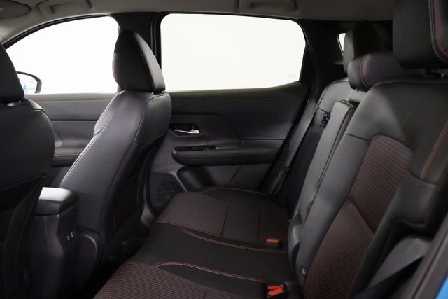 New 2026 Nissan Kicks SR w/ Cold Weather Package image 26