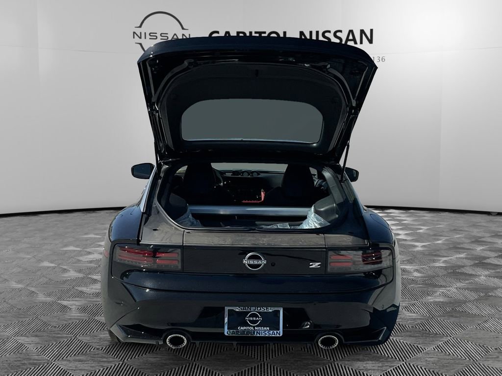 New 2025 Nissan Z Performance w/ Floor Mat Package image 10