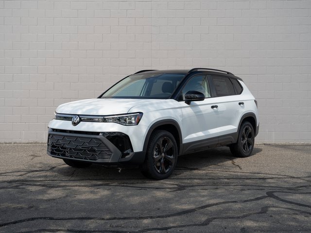 New 2025 Volkswagen Taos SE