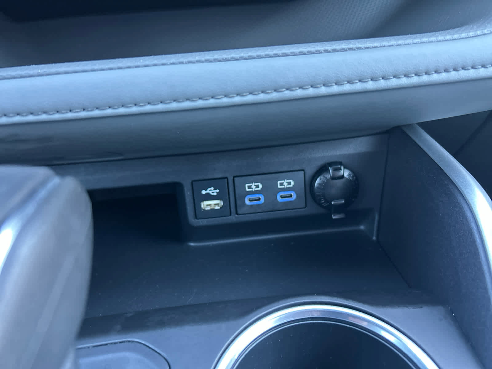 Used 2022 Toyota Highlander XLE image 31