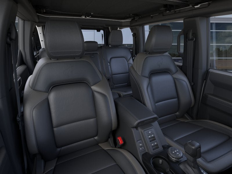 New 2026 Ford Bronco Outer Banks AWD/4WD image 10