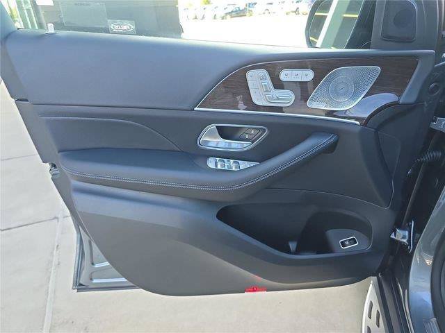 Certified 2026 Mercedes-Benz GLS 450 4MATIC image 23