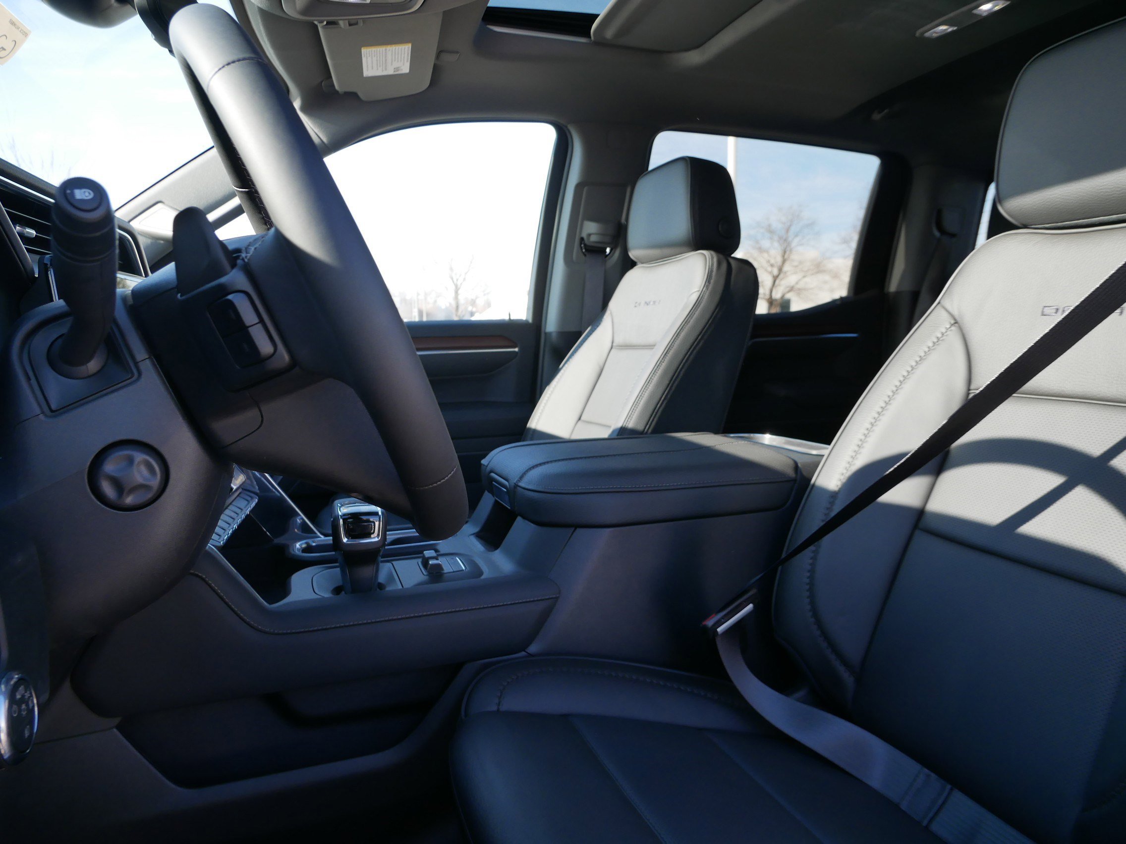 New 2026 GMC Sierra 1500 Denali w/ Technology Package image 4