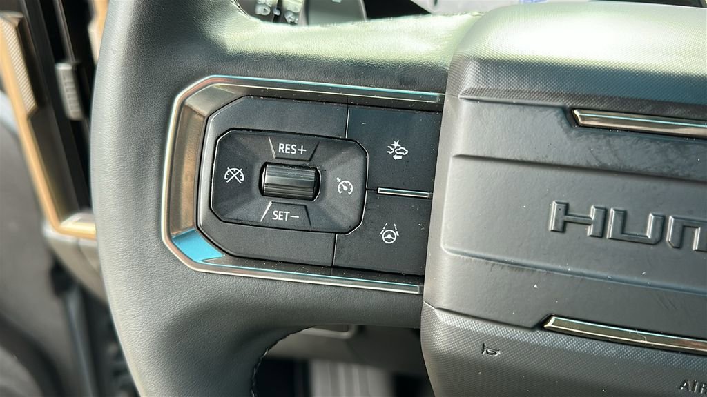 Used 2025 GMC Hummer EV 3X AWD/4WD image 13