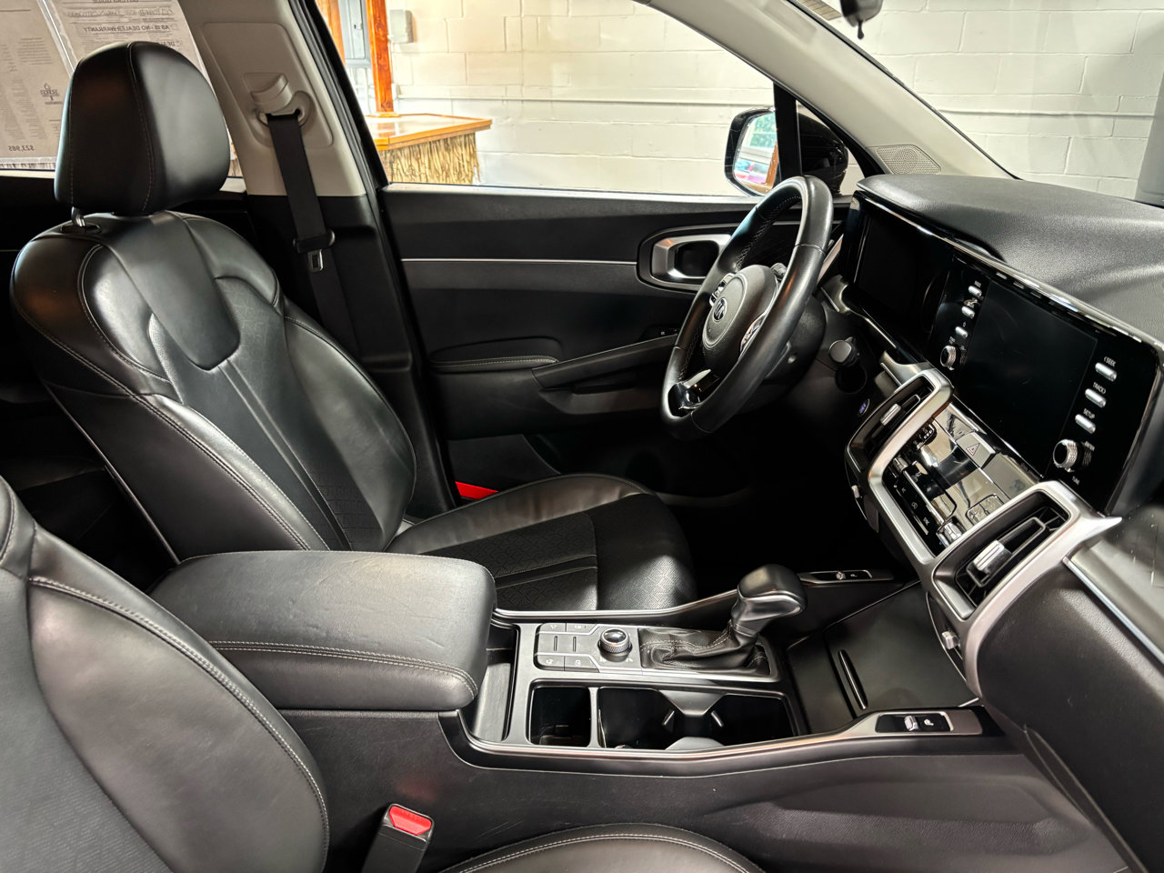 Used 2021 Kia Sorento S image 15