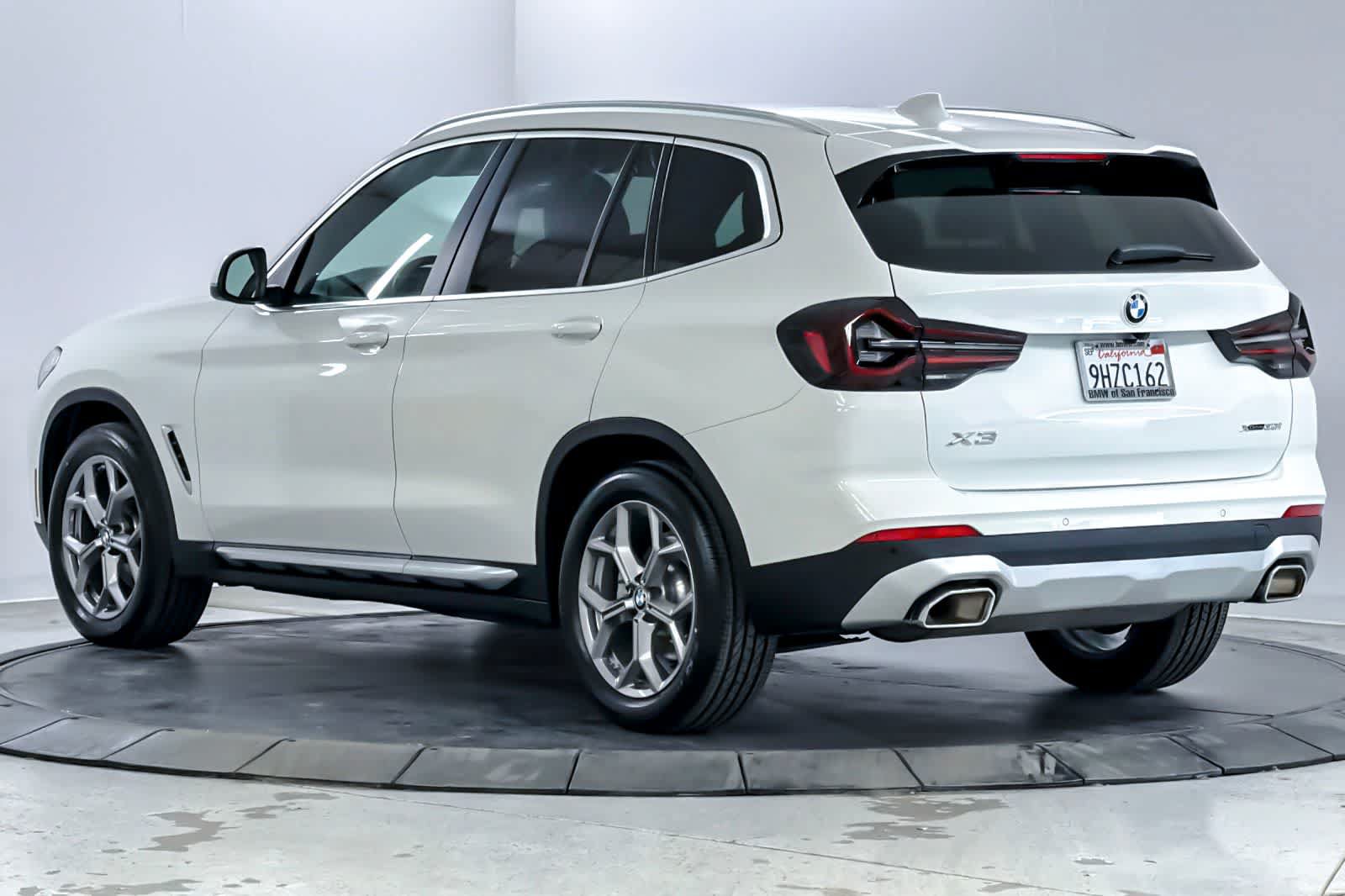 Used 2024 BMW X3 xDrive30i w/ Premium Package AWD/4WD image 6
