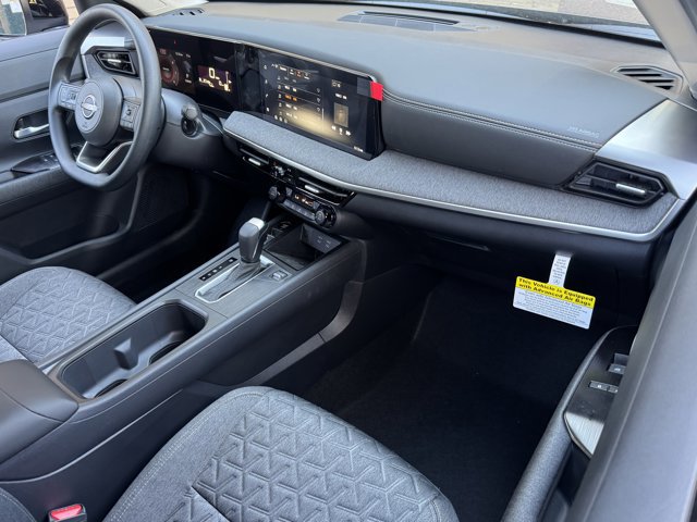 New 2026 Nissan Kicks SV w/ Cold Weather Package AWD/4WD image 6