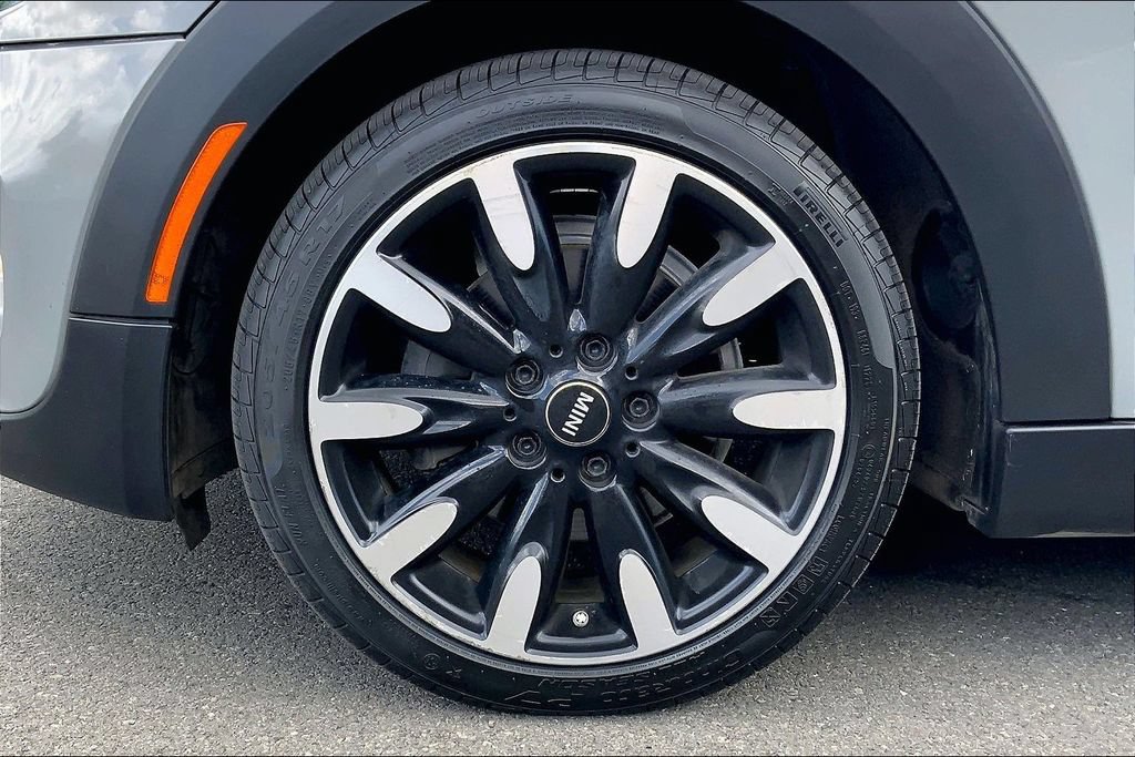 Used 2016 MINI Cooper 4-Door Hardtop FWD image 8
