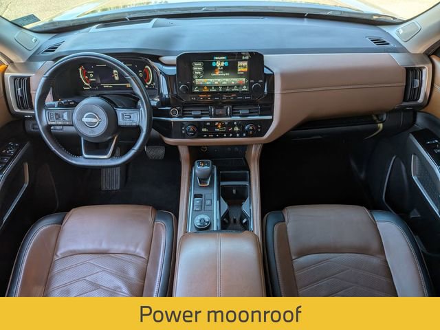 Used 2023 Nissan Pathfinder Platinum image 13