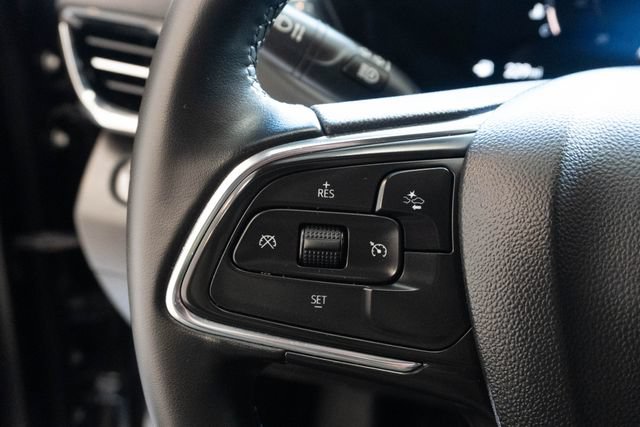 Used 2025 Buick Envista Sport Touring w/ Convenience II Package FWD image 22
