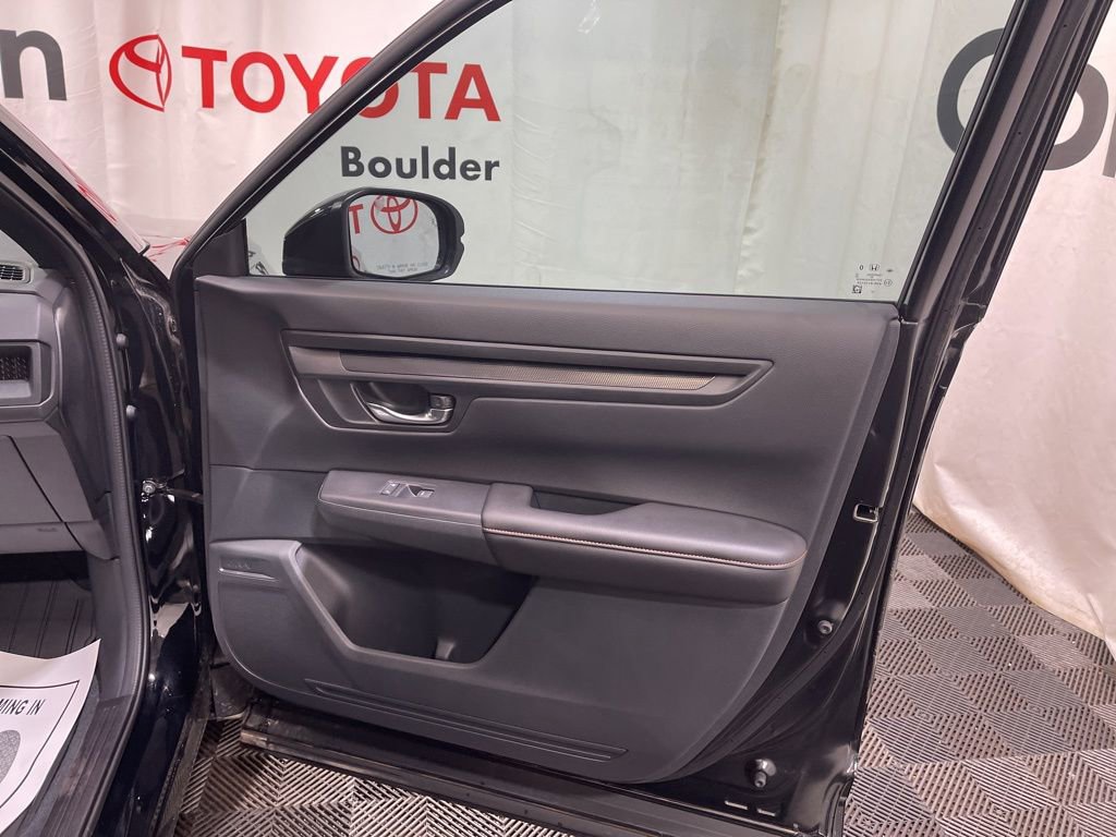 Used 2026 Honda CR-V TrailSport image 8