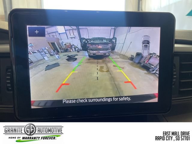 Used 2023 Ford Explorer XLT AWD/4WD image 25