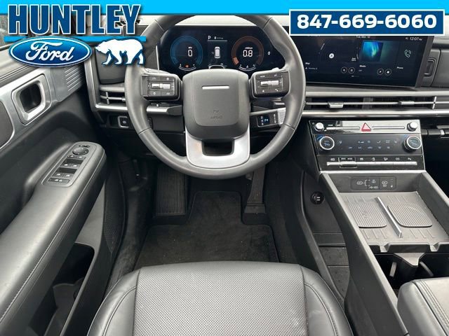 Used 2025 Hyundai Santa Fe XRT image 17