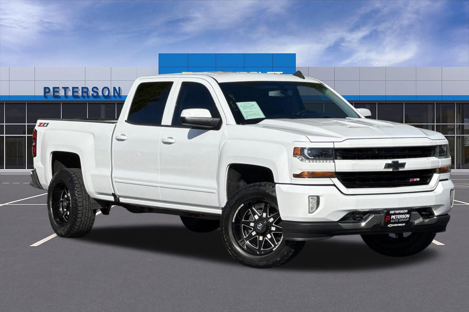 Used 2017 Chevrolet Silverado 1500 LT w/ All Star Edition AWD/4WD image 2