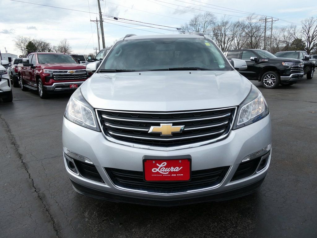 Used 2017 Chevrolet Traverse LT w/ Traveler's Package image 9