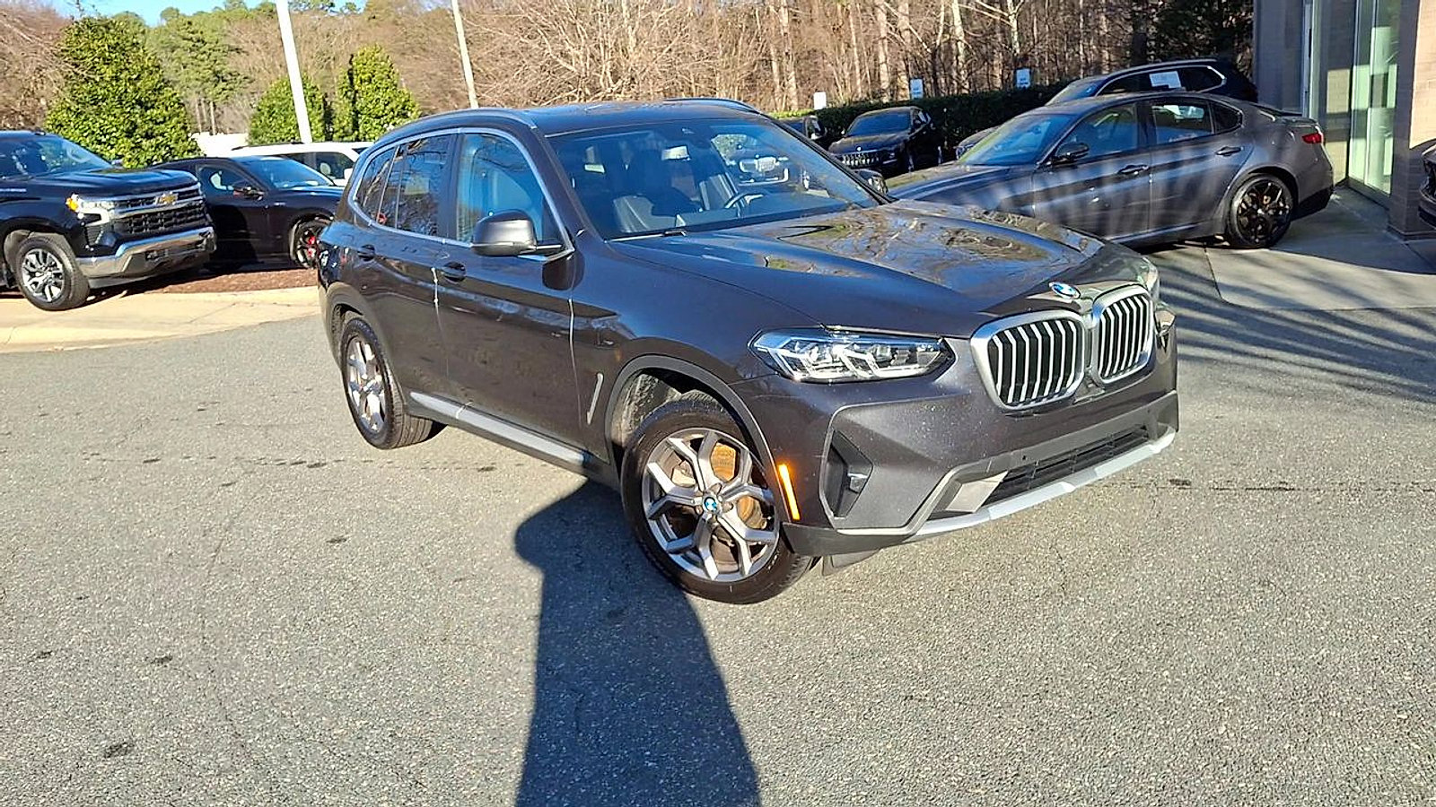 Used 2024 BMW X3 xDrive30i w/ Convenience Package image 2