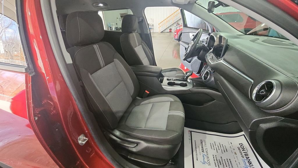 Used 2023 Chevrolet Blazer LT w/ Convenience Package image 28