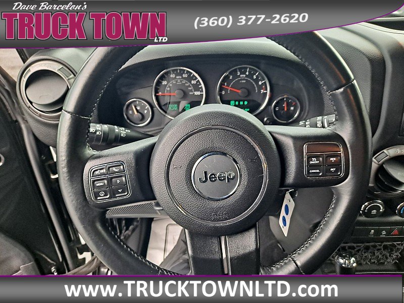 Used 2015 Jeep Wrangler Unlimited Sport w/ Quick Order Package 24S AWD/4WD image 18
