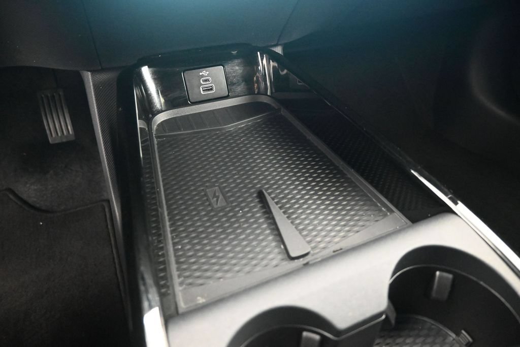 Certified 2025 Ford Mustang Mach-E Select RWD image 17