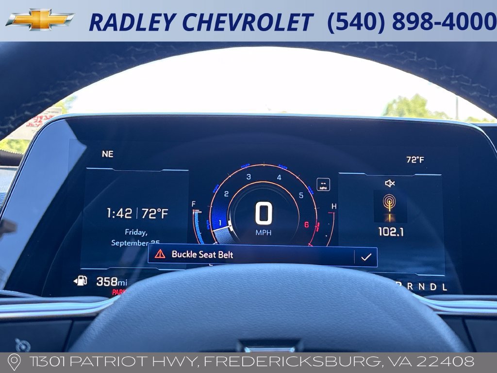 Used 2026 Chevrolet Equinox LT AWD/4WD image 8