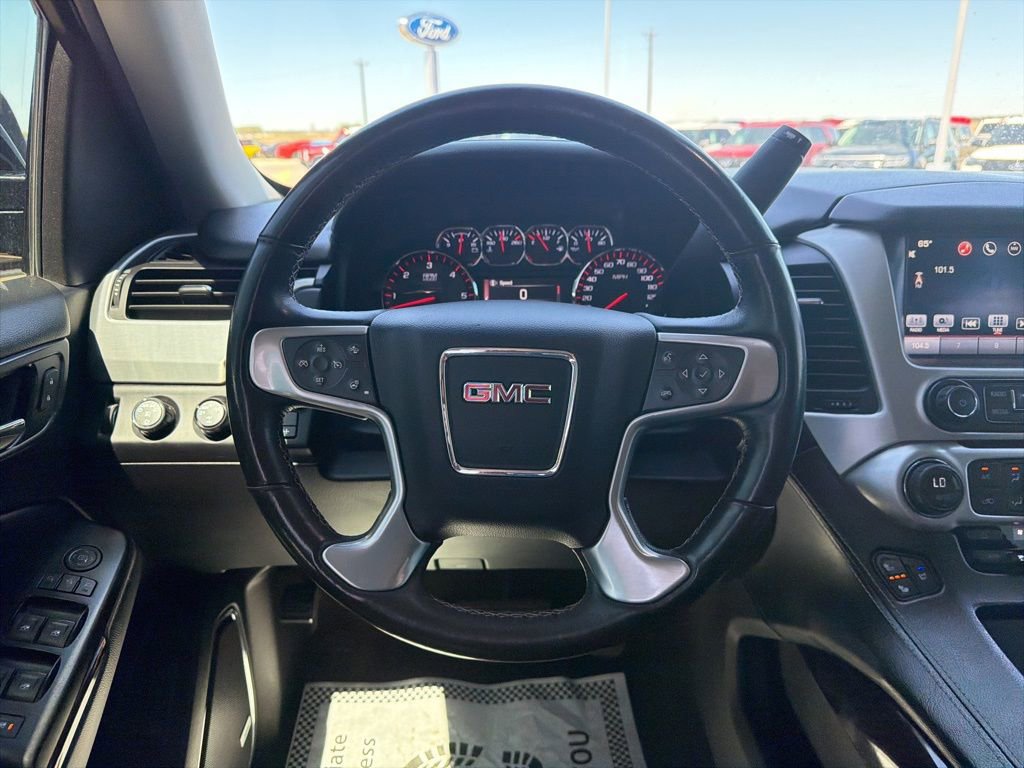 Used 2016 GMC Yukon SLT w/ HD Trailering Package AWD/4WD image 13