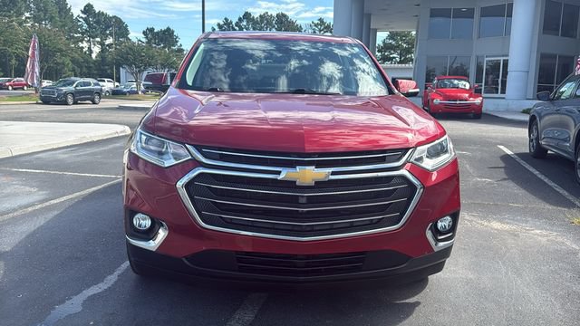 Used 2018 Chevrolet Traverse LT w/ LPO, Floor Liner Package FWD image 2