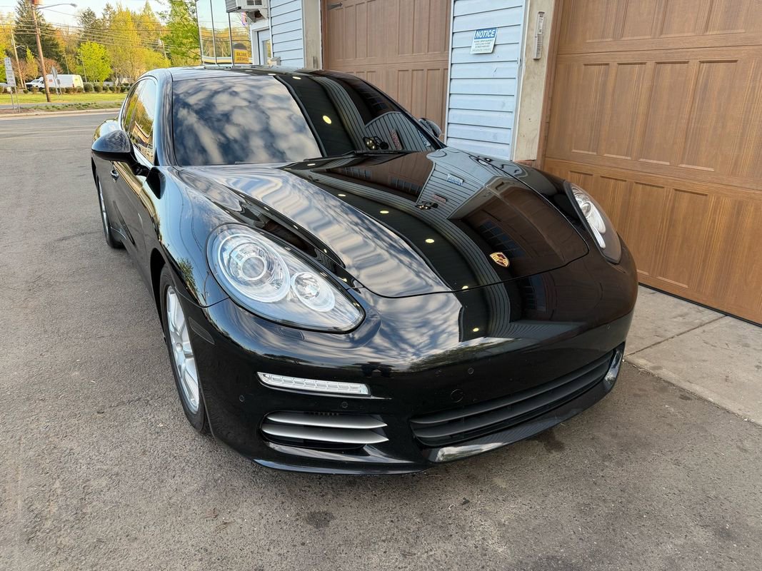Used 2016 Porsche Panamera 4S AWD/4WD image 1